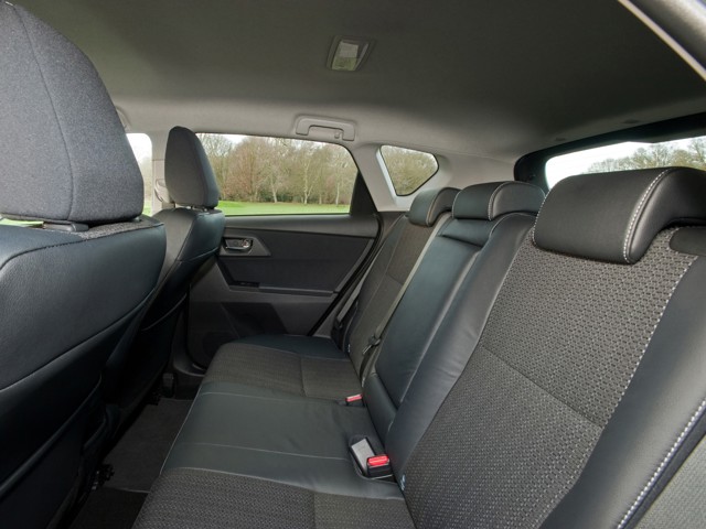 Toyota Auris Touring photo 80