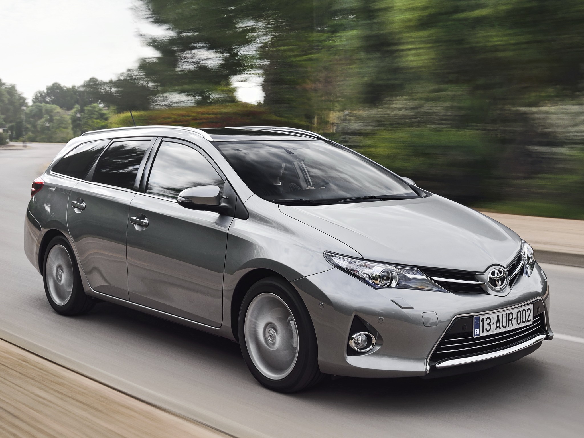 Toyota Auris Touring photo 15