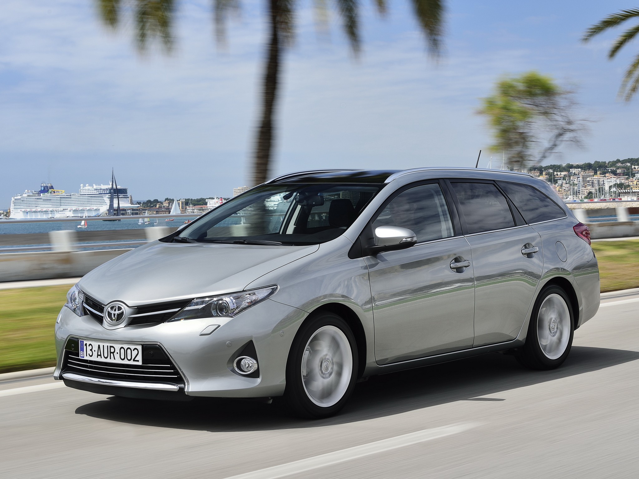 Toyota Auris Touring photo 17