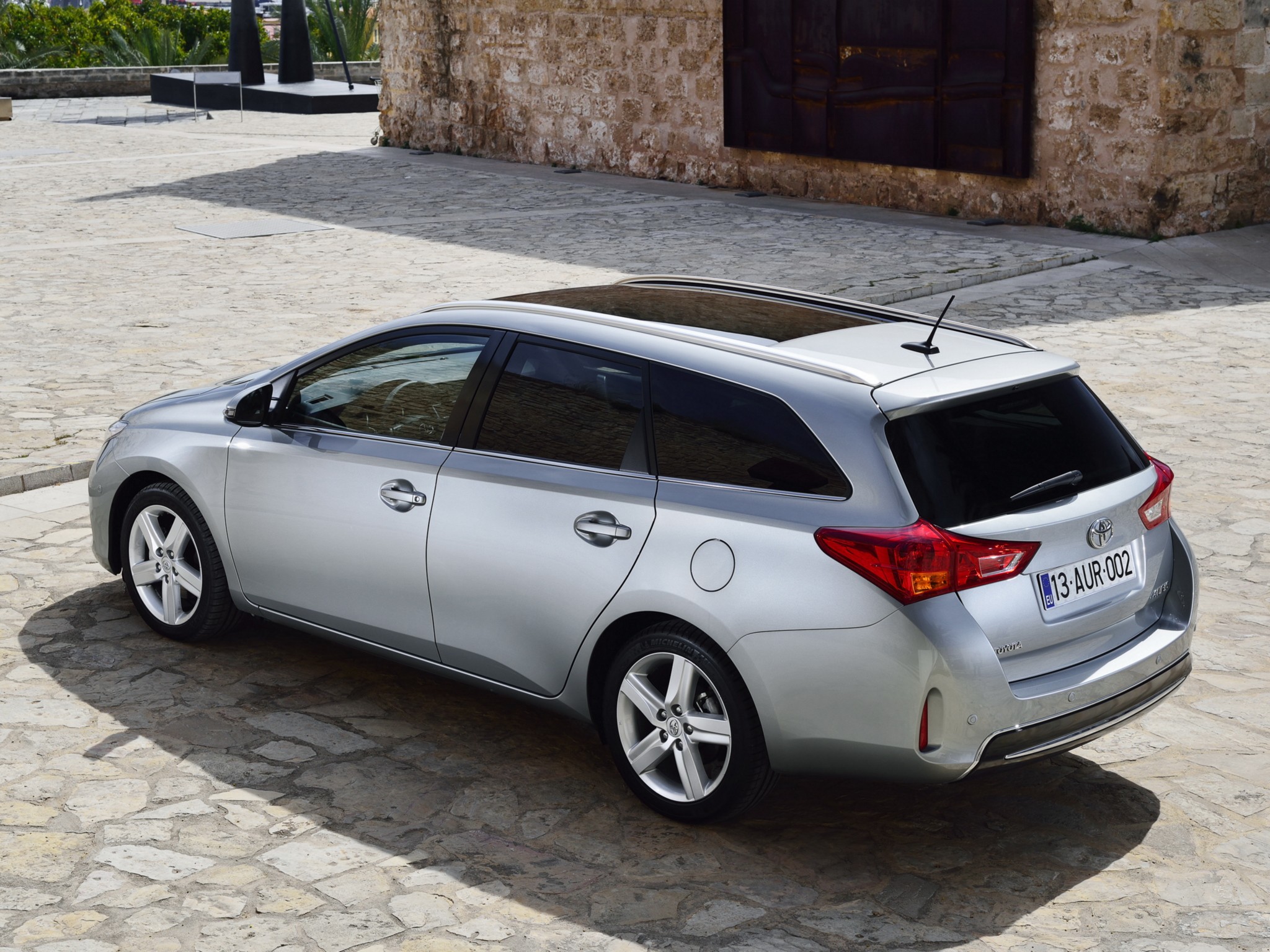 Toyota Auris Touring photo 25