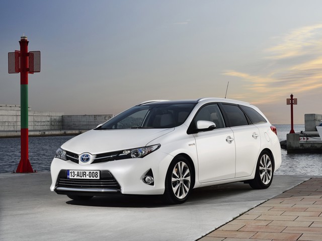 Toyota Auris Touring photo 37