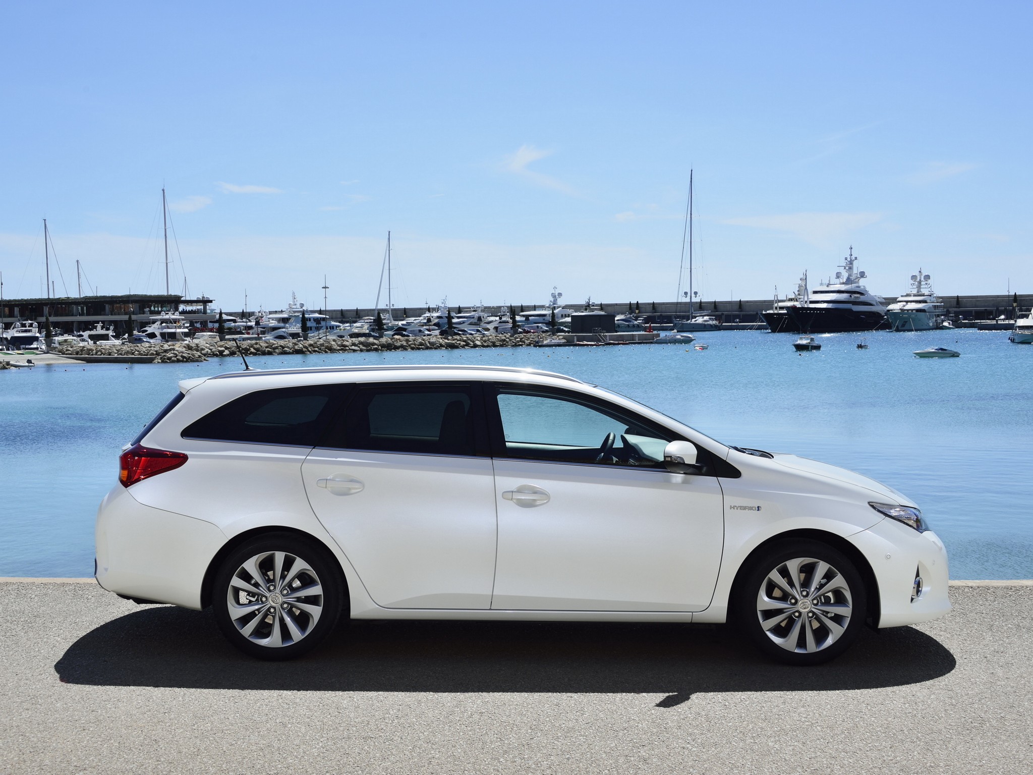 Toyota Auris Touring photo 41