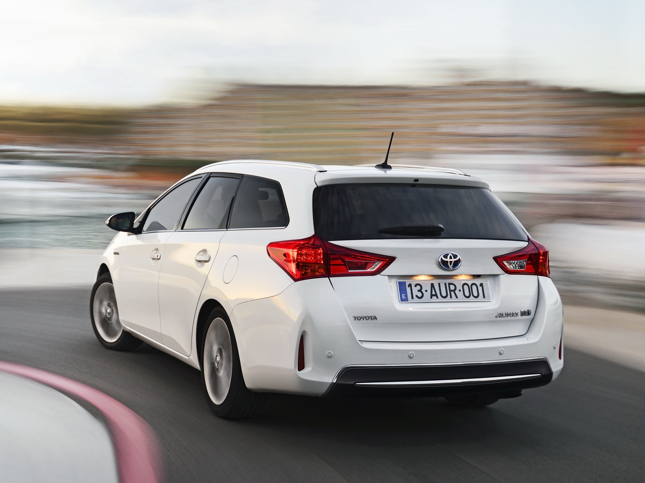 Toyota Auris Touring photo 47