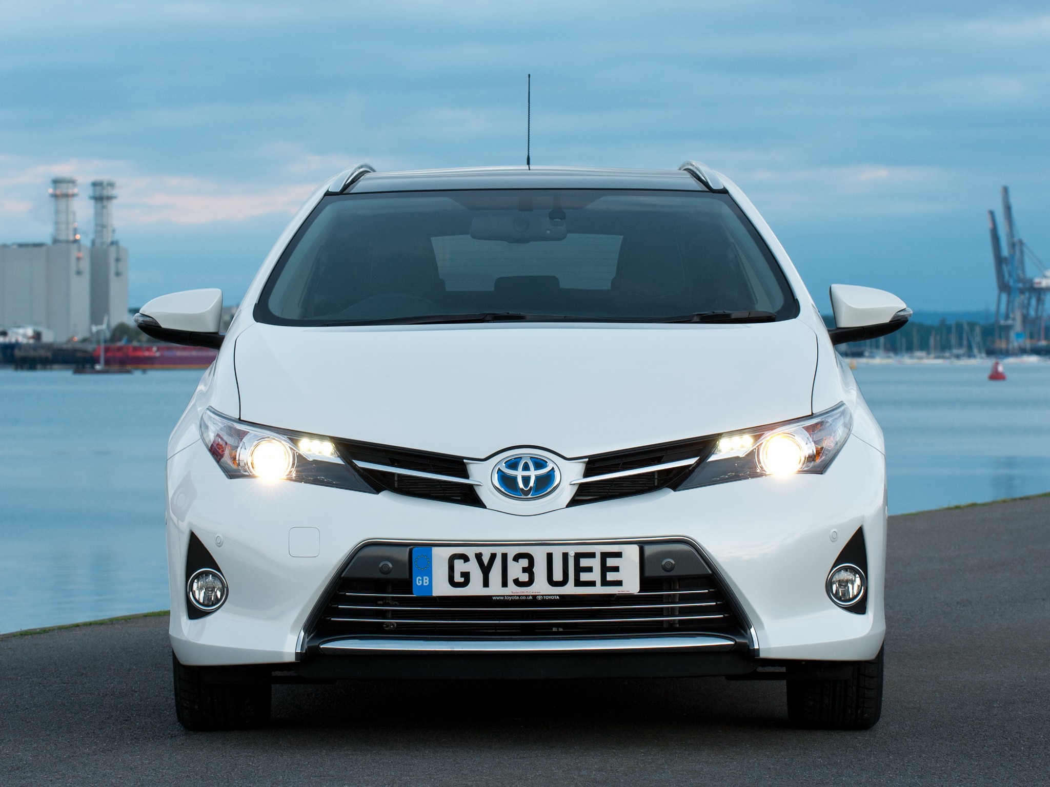 Toyota Auris Touring photo 57