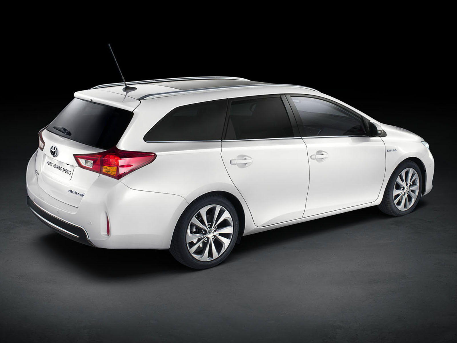 Toyota Auris Touring photo 4