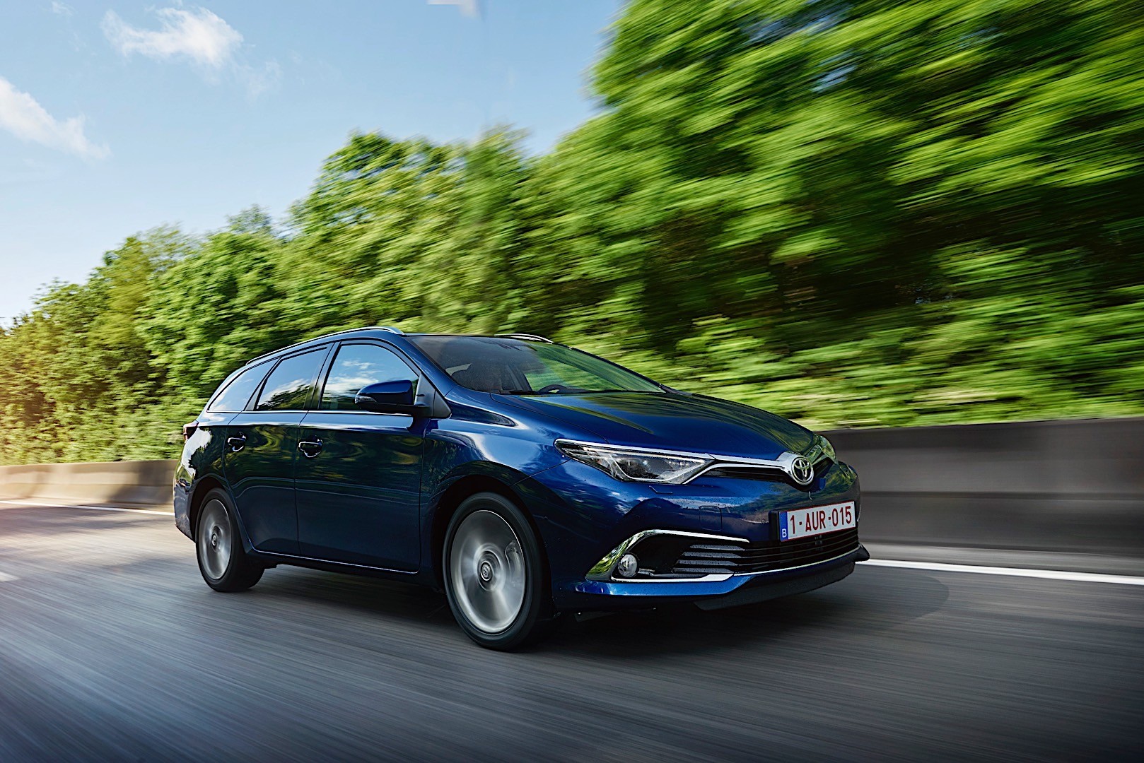 Toyota Auris Touring photo 4