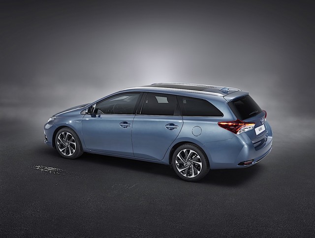 Toyota Auris Touring Foto 6