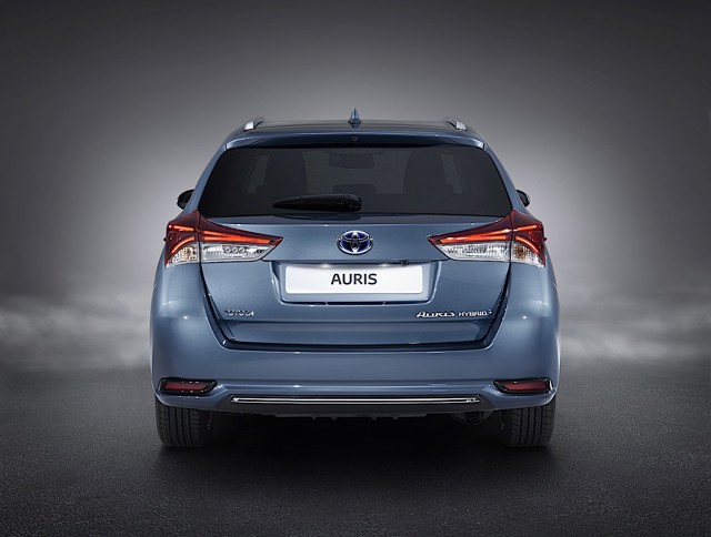 Toyota Auris Touring Foto 16