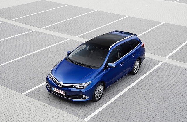 Toyota Auris Touring Foto 24