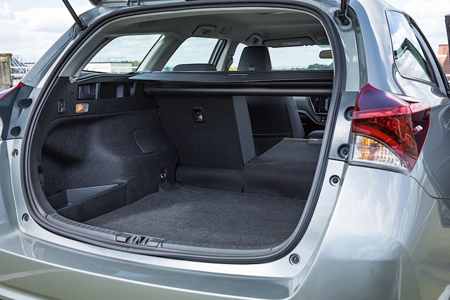 Toyota Auris Touring Foto 53