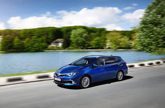 Toyota Auris Touring Foto 30