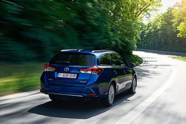 Toyota Auris Touring Foto 32