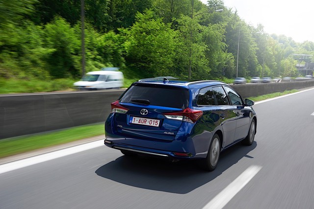 Toyota Auris Touring Foto 45