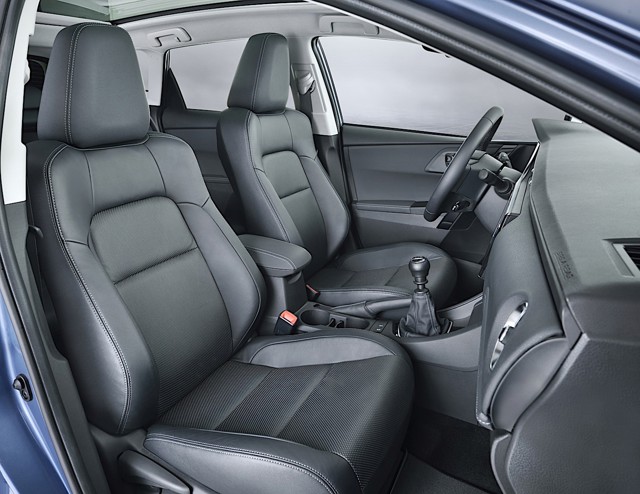 Toyota Auris Touring Foto 57