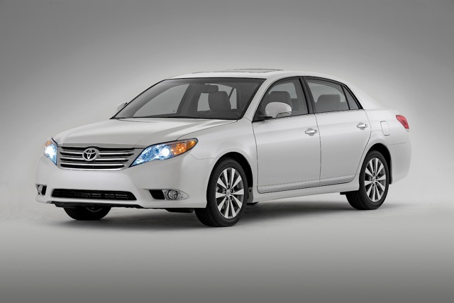 Toyota Avalon photo 9
