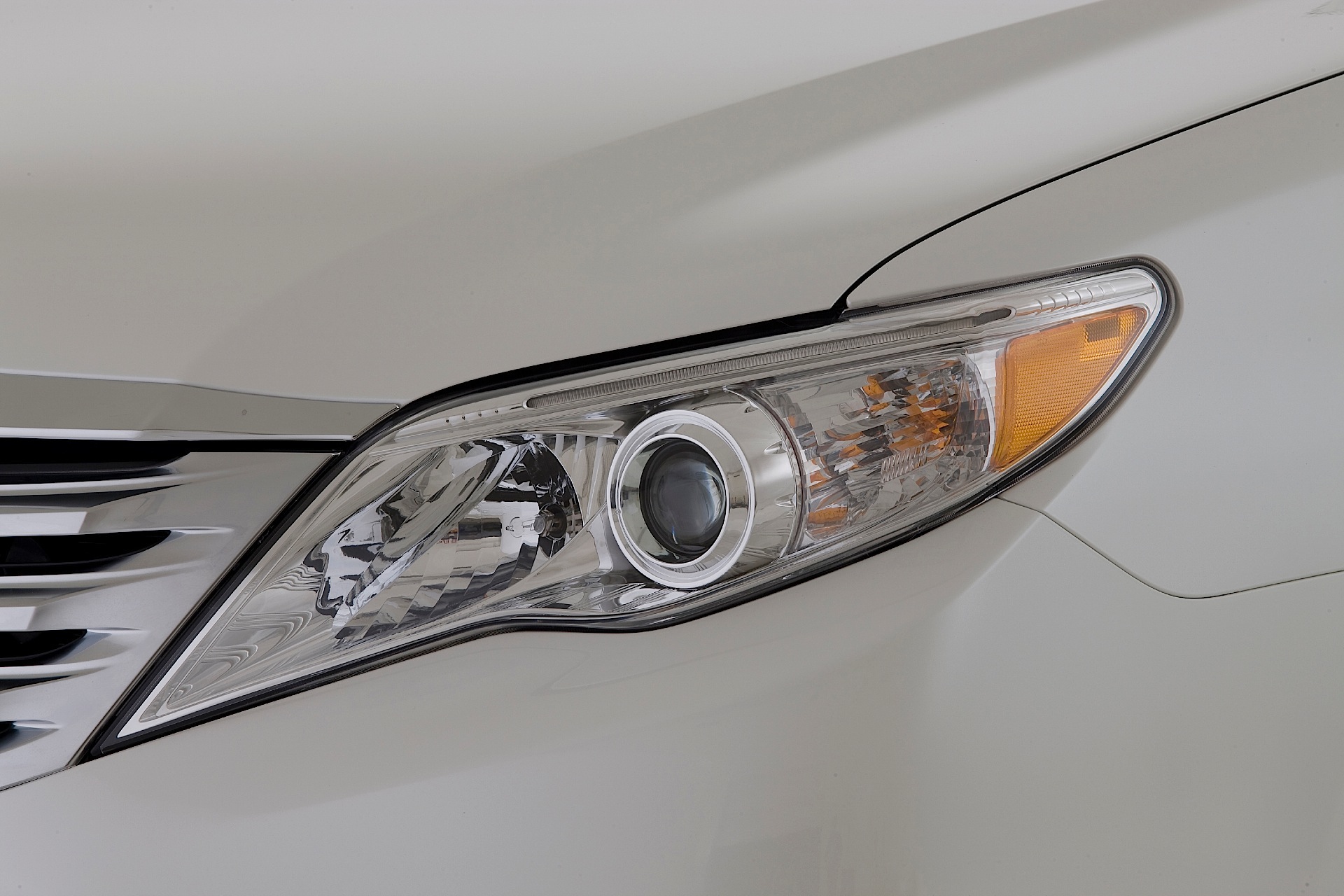 Toyota Avalon photo 10