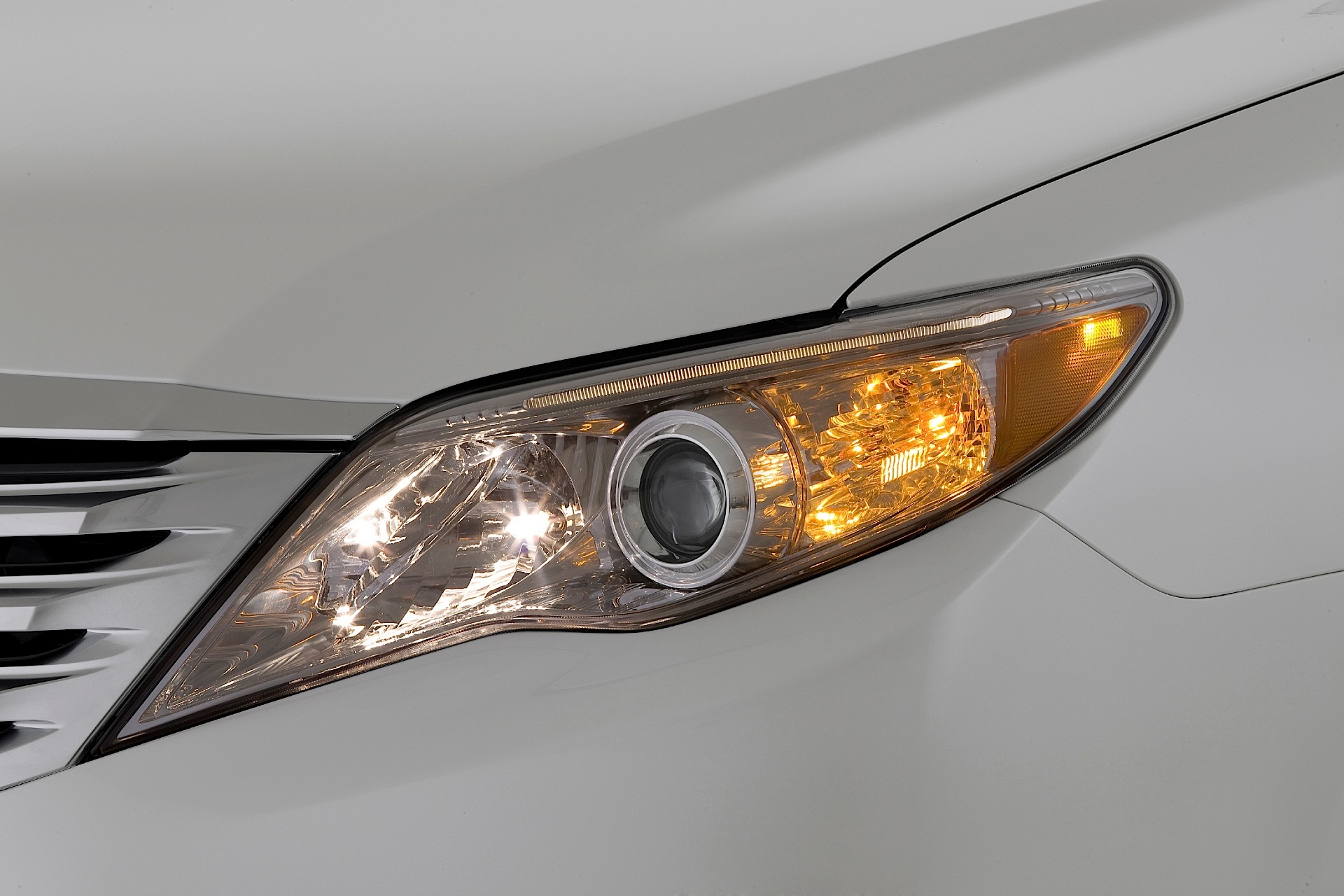 Toyota Avalon photo 11