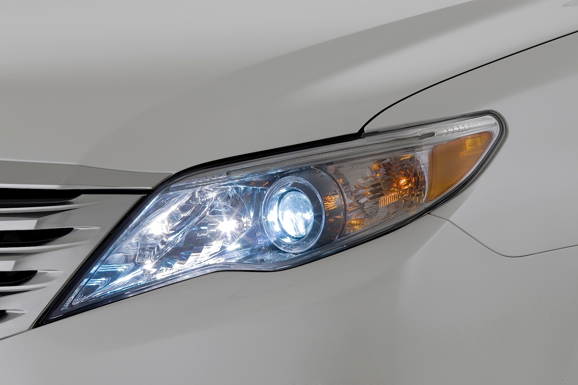 Toyota Avalon photo 13