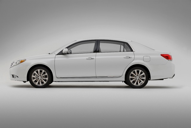 Toyota Avalon photo 17
