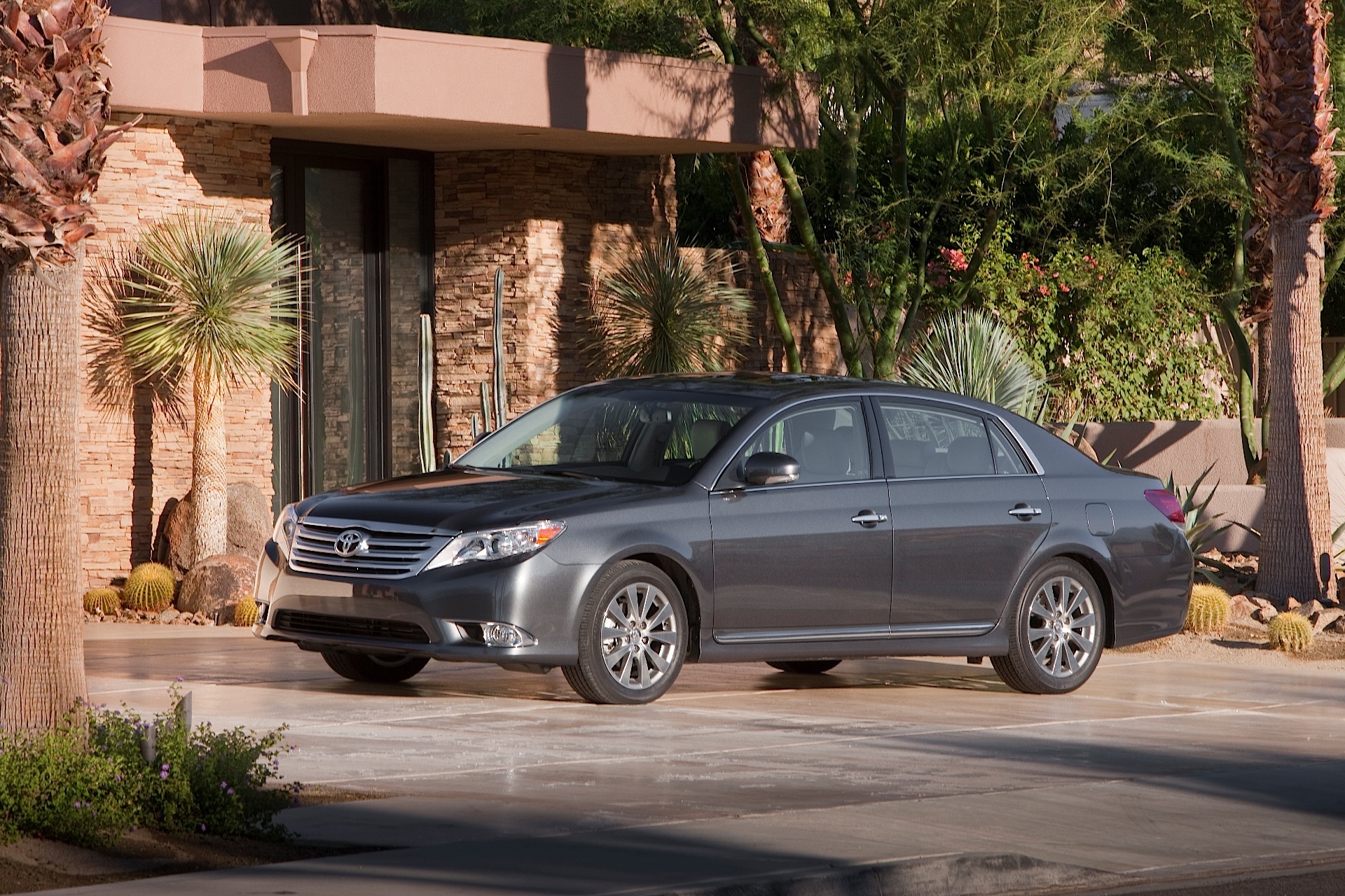 Toyota Avalon photo 27