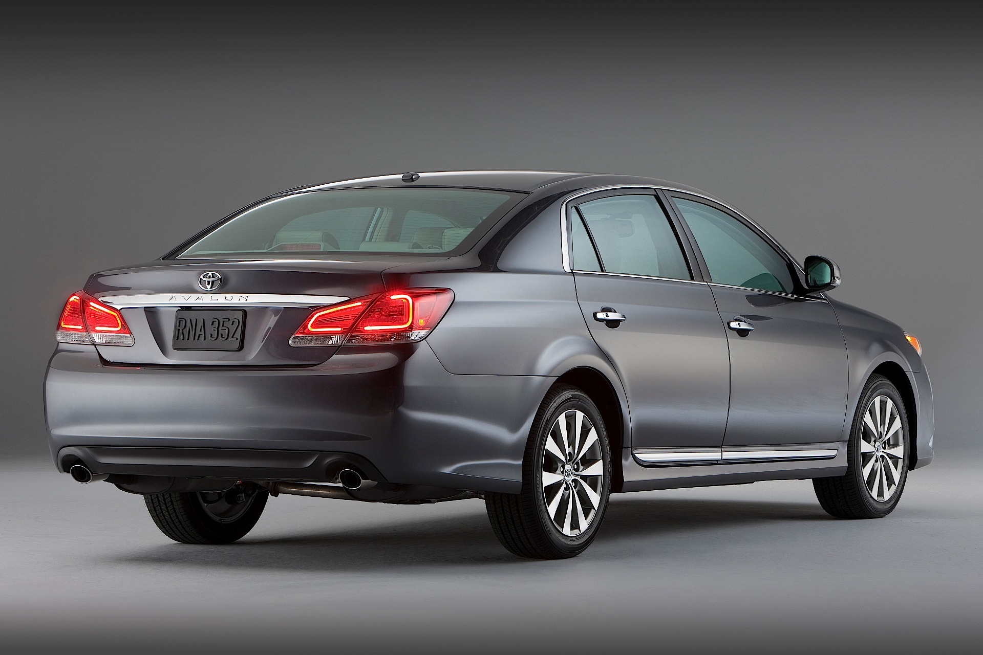 Toyota Avalon photo 41