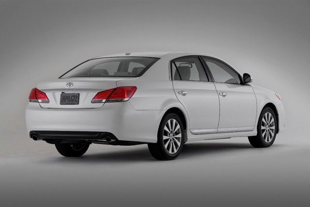 Toyota Avalon photo 4