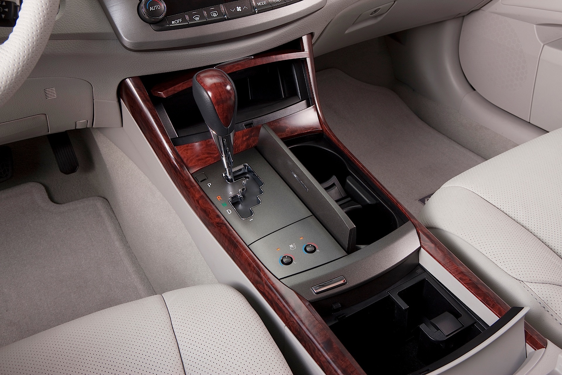 Toyota Avalon photo 63