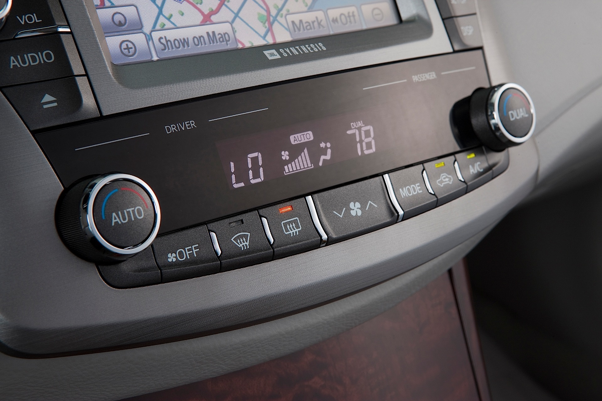 Toyota Avalon photo 64