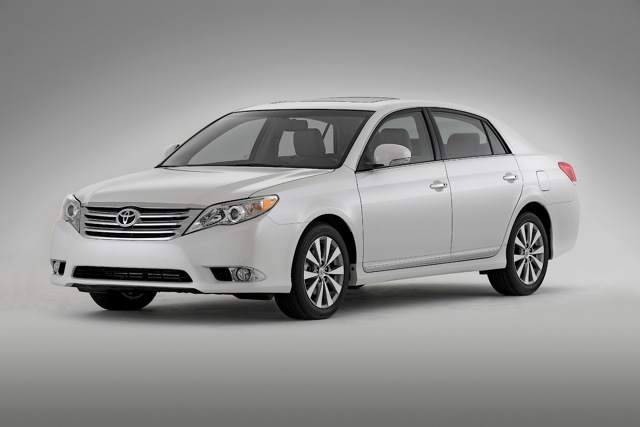 Toyota Avalon photo 8