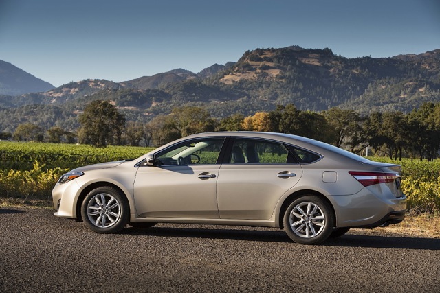 Toyota Avalon photo 9