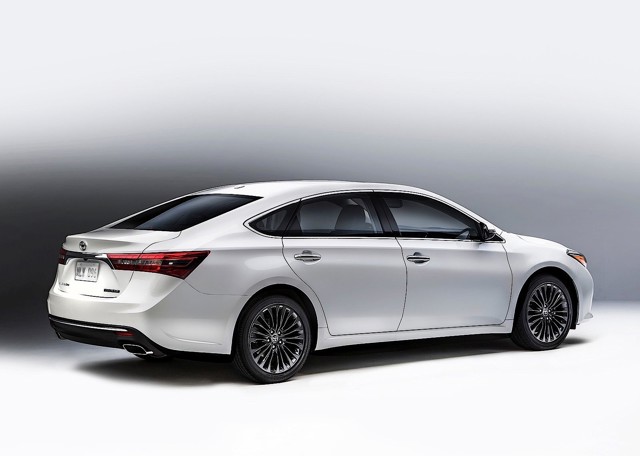 Toyota Avalon photo 6