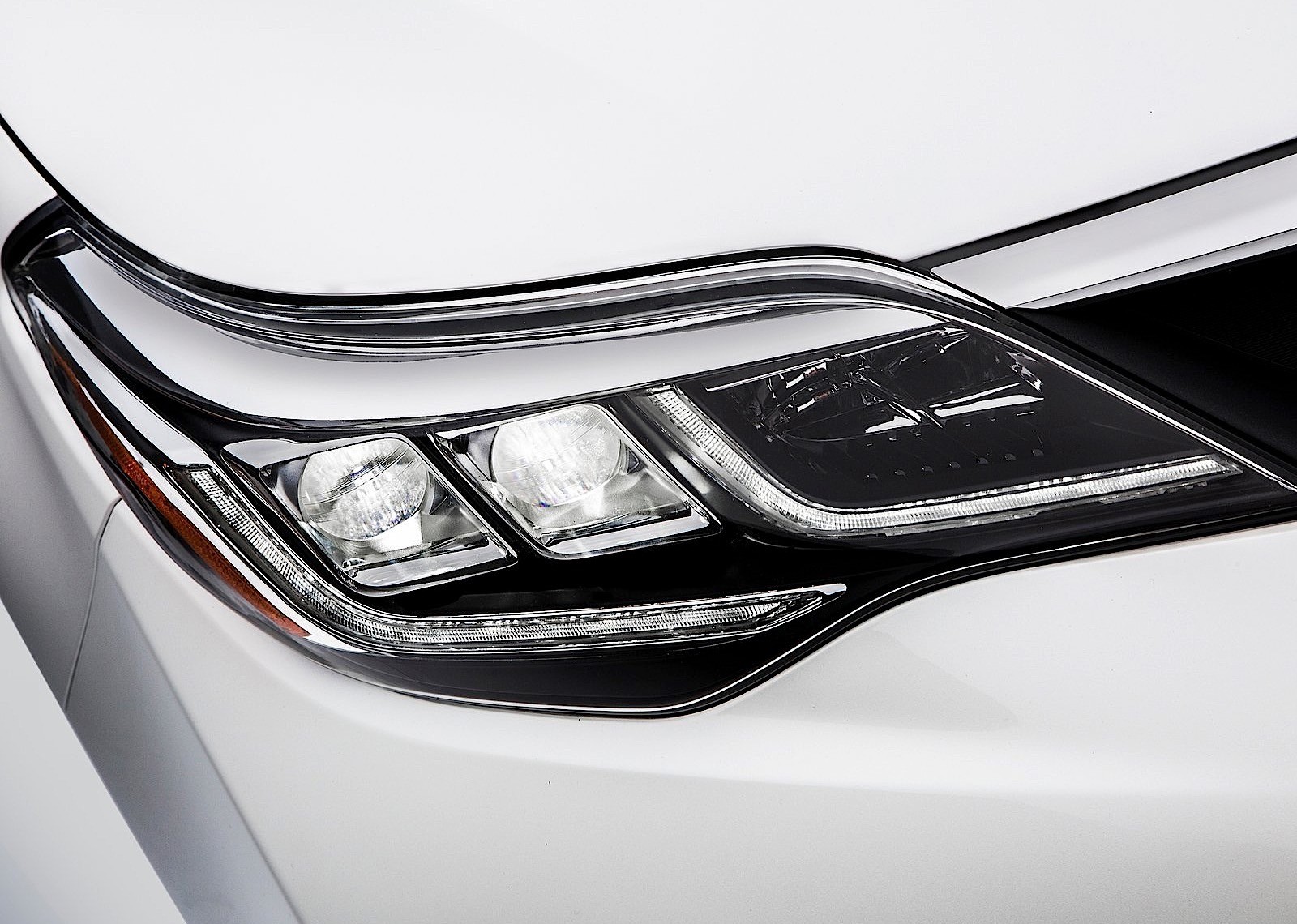 Toyota Avalon photo 10