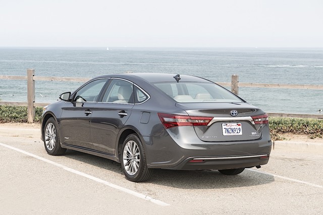 Toyota Avalon photo 14