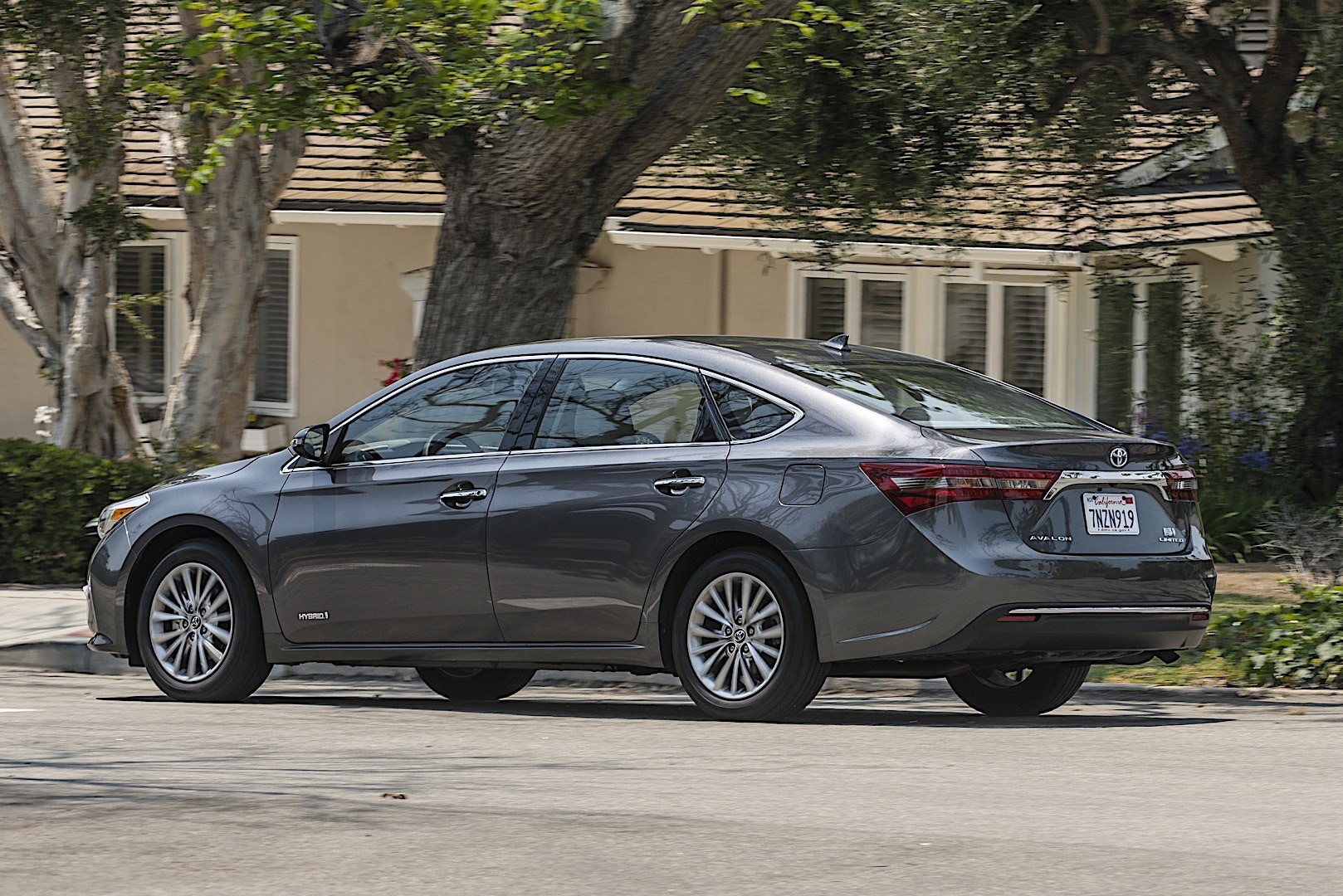 Toyota Avalon photo 24