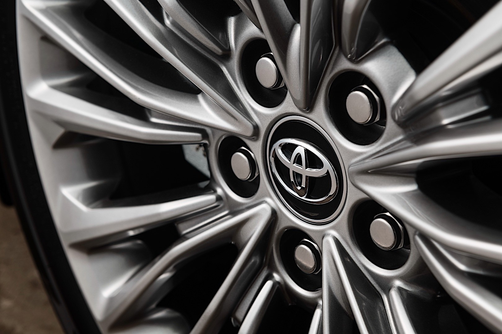 Toyota Avalon photo 13