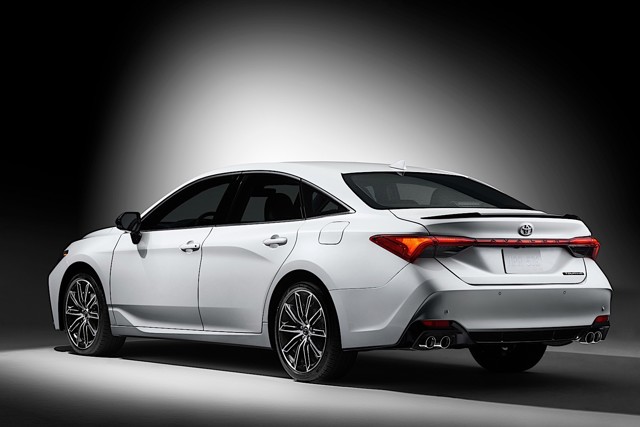 Toyota Avalon photo 31