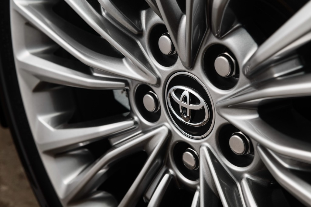 Toyota Avalon photo 29