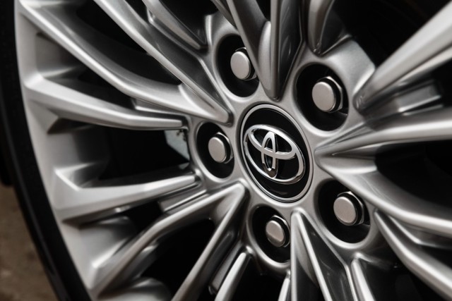 Toyota Avalon photo 29