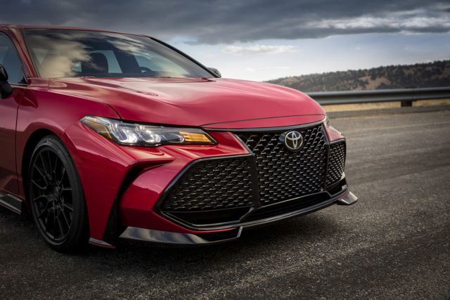 Toyota Avalon photo 6