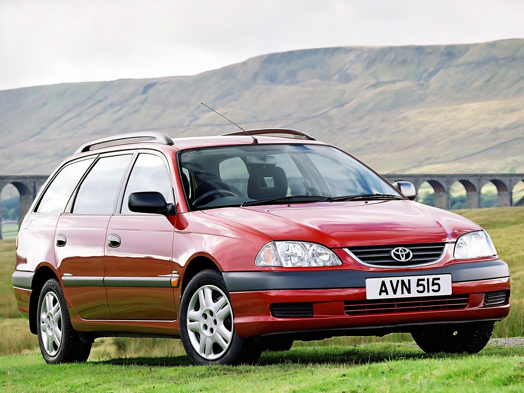 Toyota Avensis Wagon photo 14