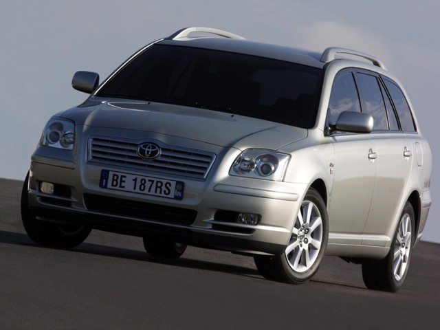 Toyota Avensis Wagon Foto 9