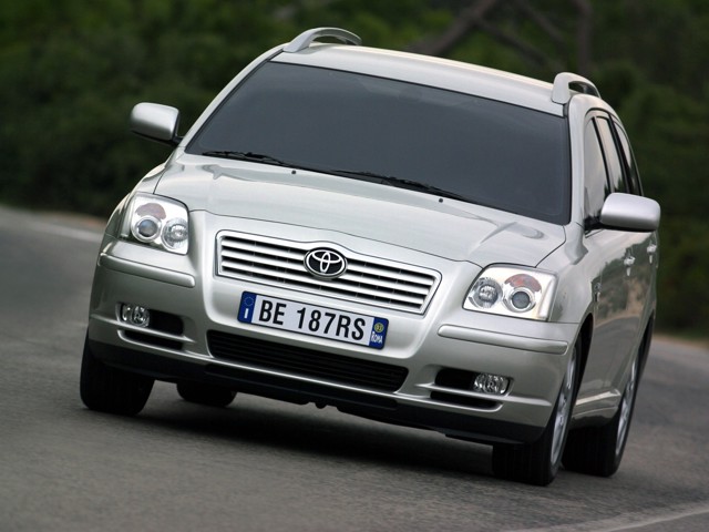 Toyota Avensis Wagon Foto 16