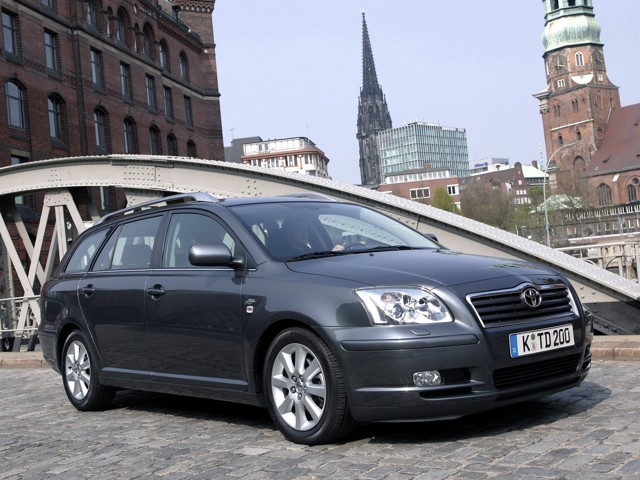 Toyota Avensis Wagon Foto 19
