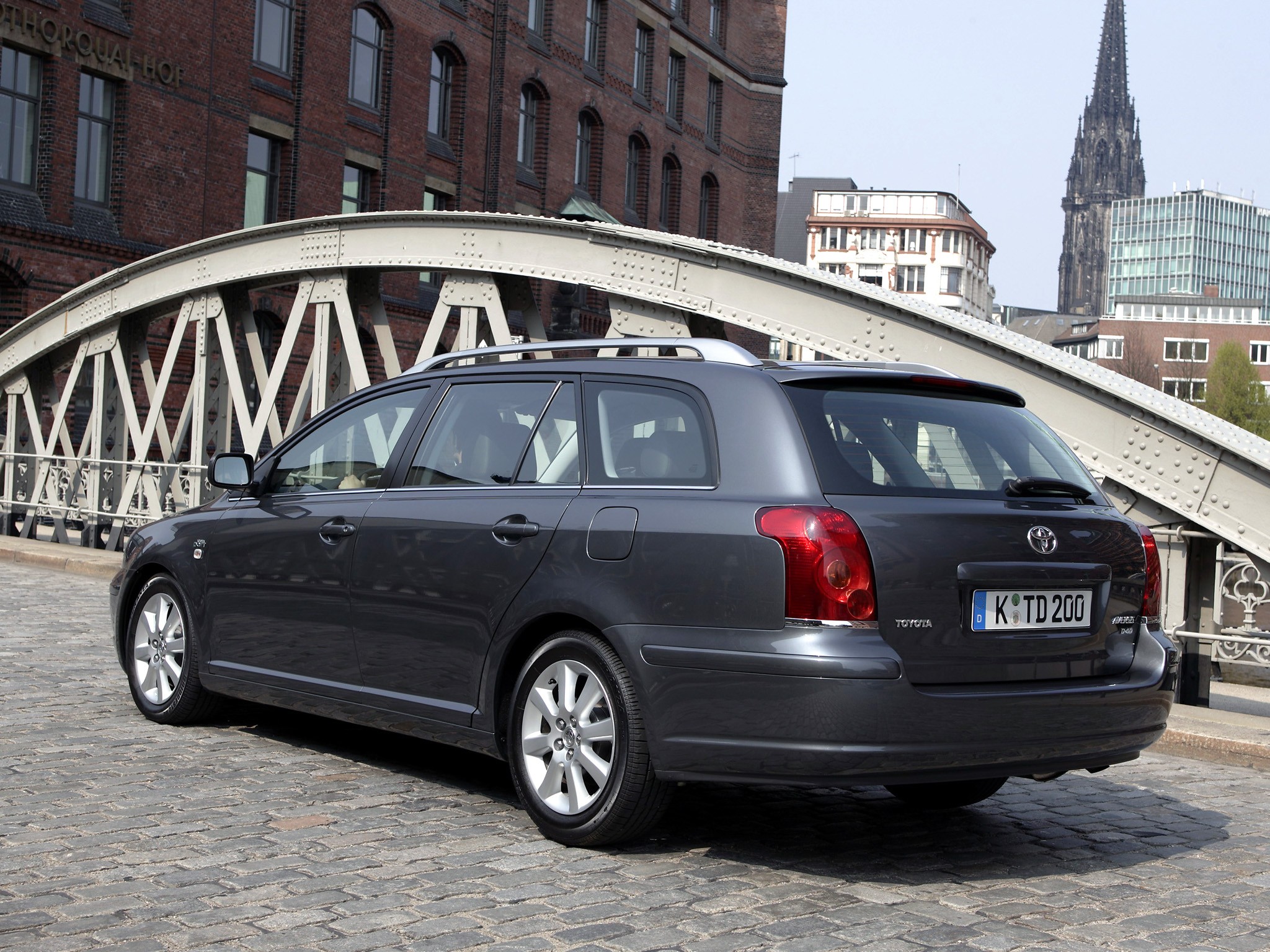 Toyota Avensis Wagon photo 20