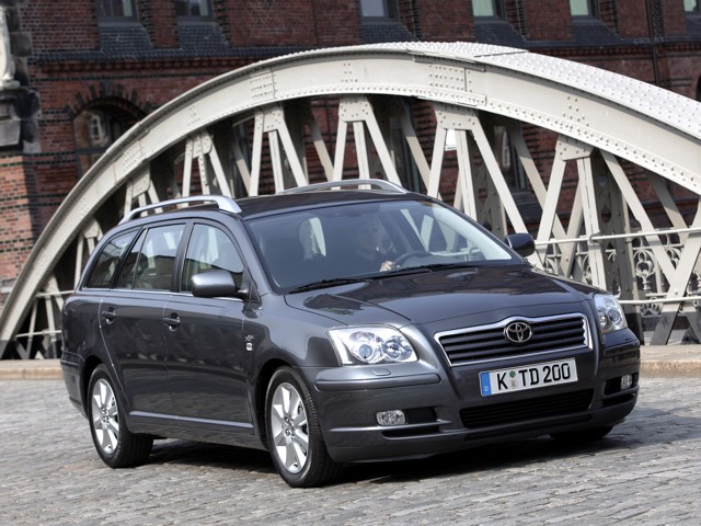 Toyota Avensis Wagon Foto 22
