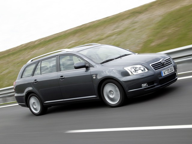 Toyota Avensis Wagon Foto 30