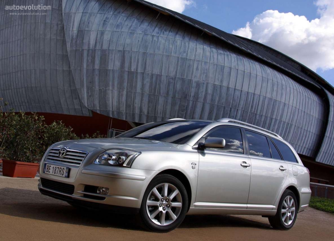 TOYOTA Avensis Wagon