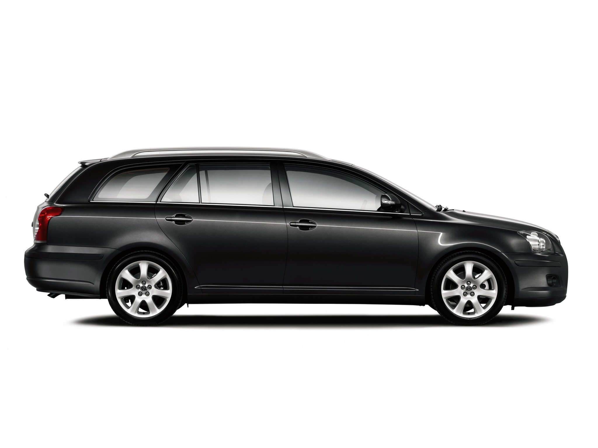 Toyota Avensis Wagon photo 20