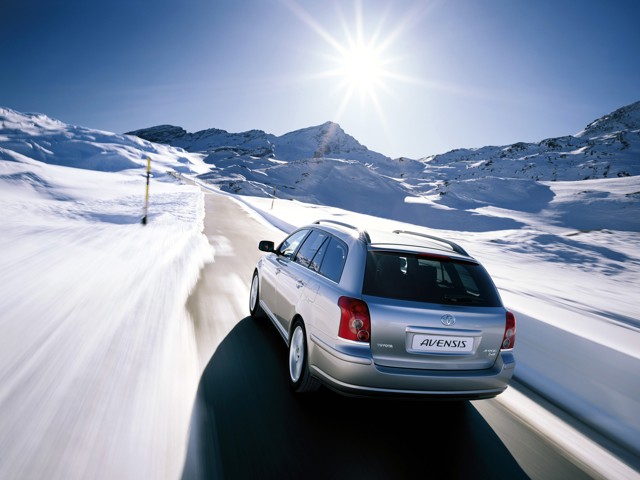 Toyota Avensis Wagon photo 23
