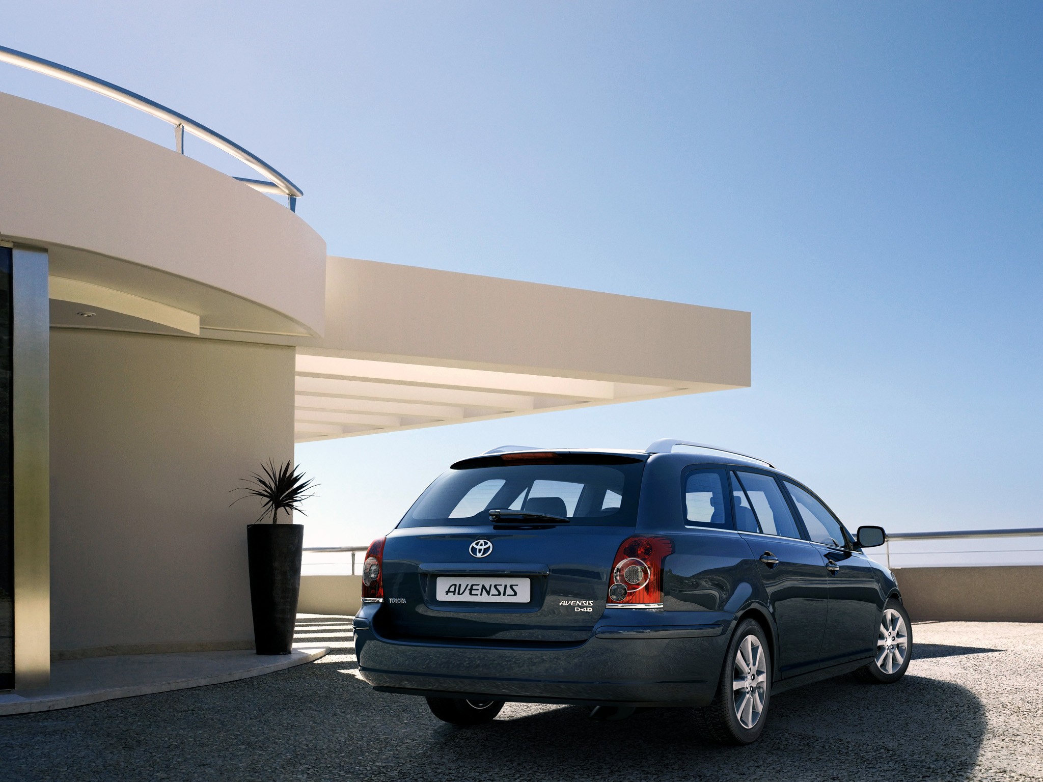 Toyota Avensis Wagon photo 24